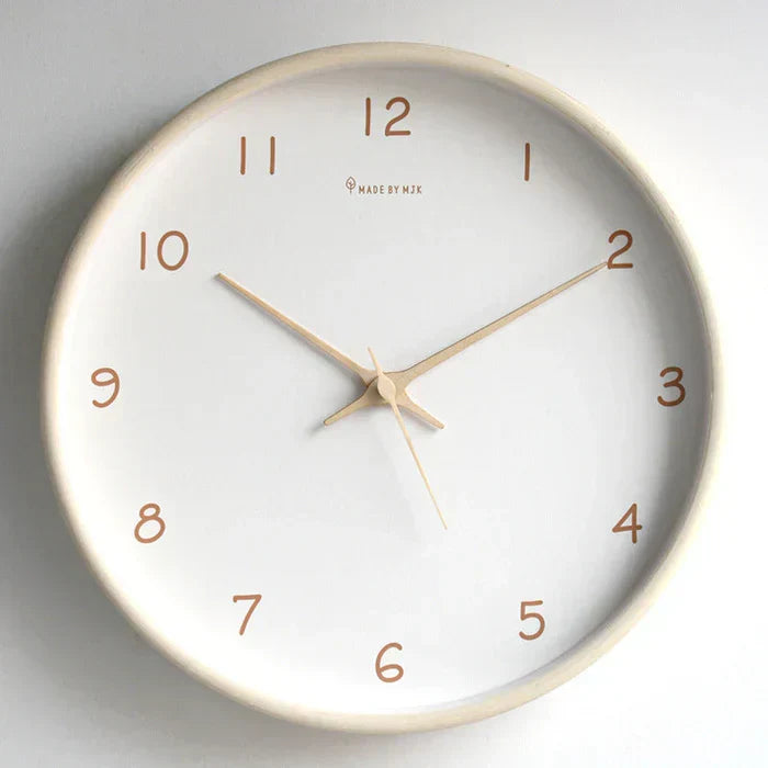 Elegant, Silent Wall Clock – For a Calm, Stylish Interior Finish