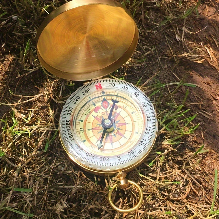 Copper Survival Compass – Waterproof and Glow-in-the-Dark for Night-Time Adventures