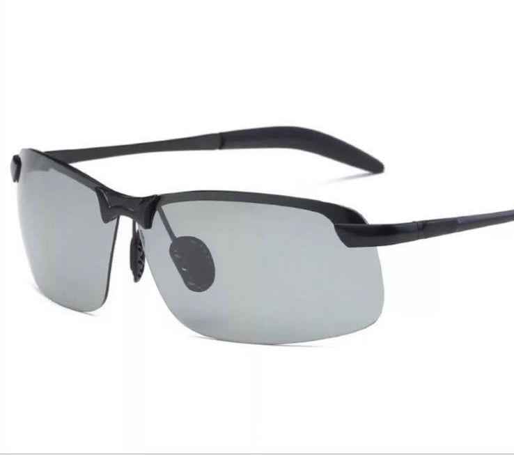 Elegant Photochromic Polaroid Glasses for Day and Night – Nils