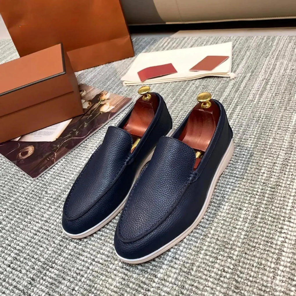 Ladies & Gentlemen Loafers – Elegant All-Round Style