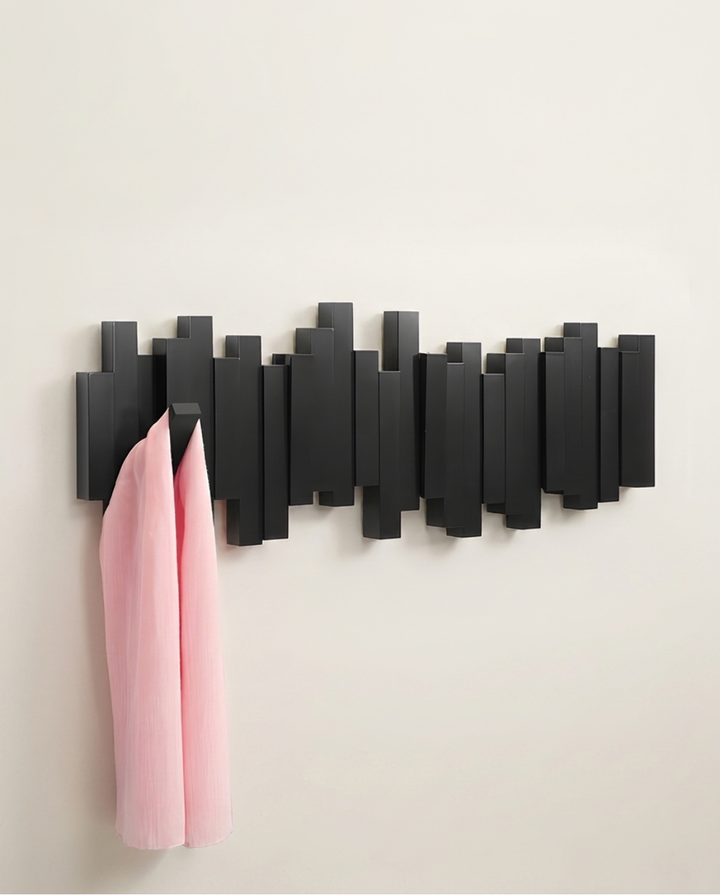 Wooden coat rack with folding magnetic hooks – beech, 3–10 hooks