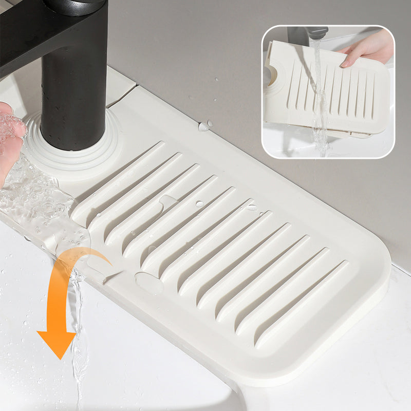 Self-Draining Silicone Mat – DripGuard