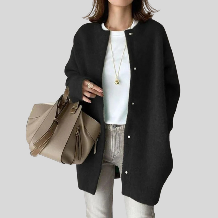 Elegant Cardigan – Refined Knit Layer