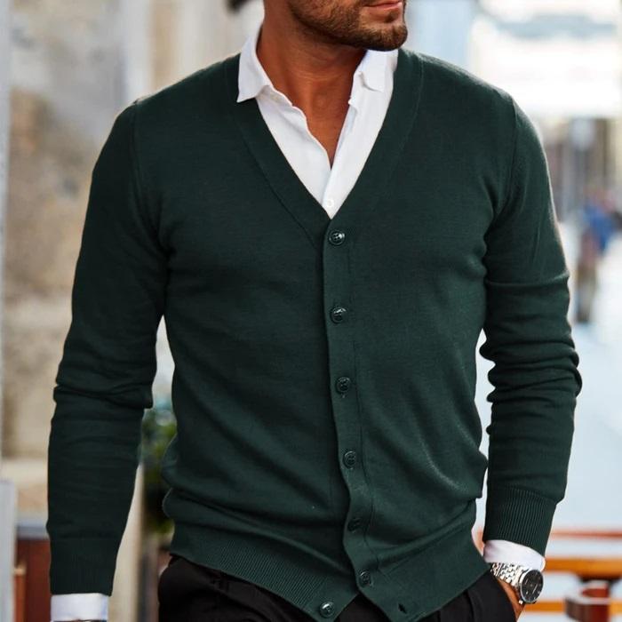 Men’s Button-Up Vest Smart Layers with Effortless Appeal