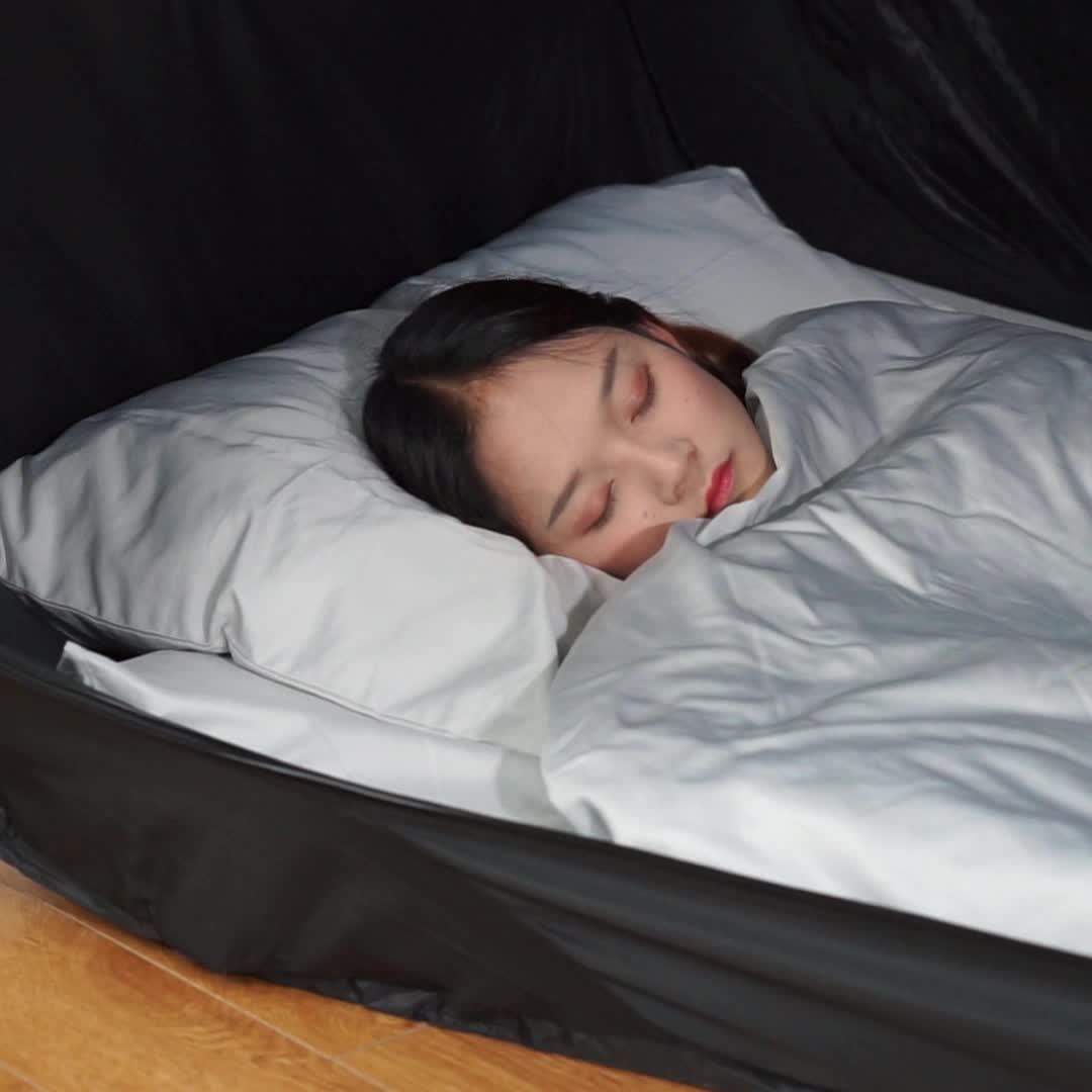 CozyNest Folding Tent Bed – Protection and Rest at Your Fingertips