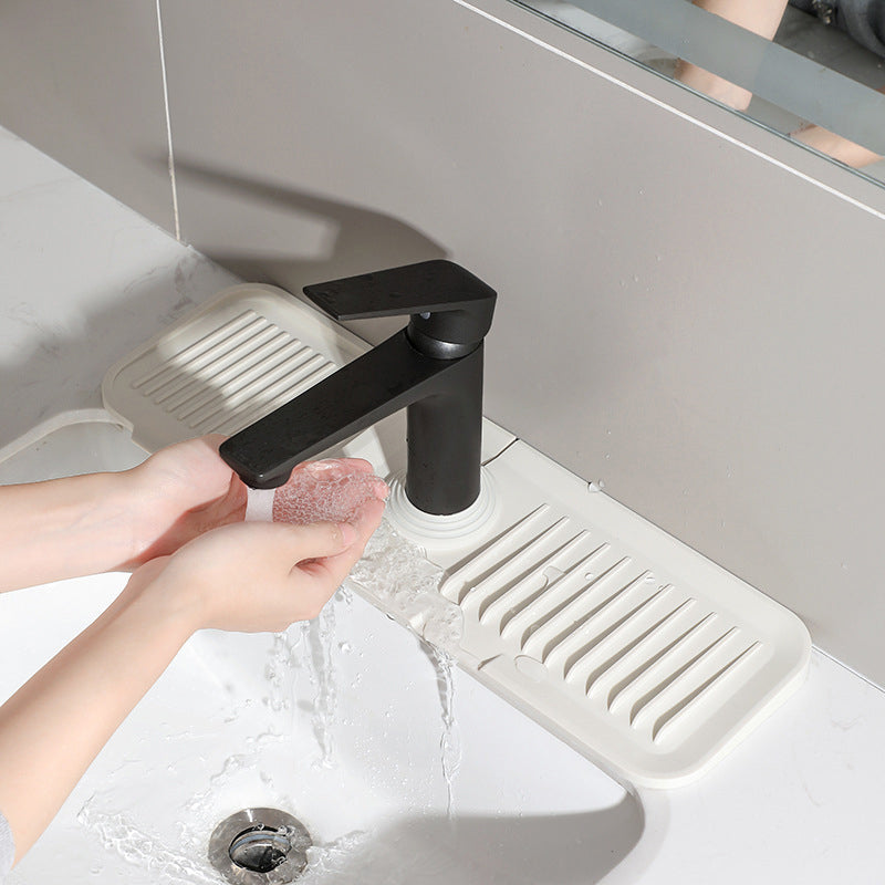 Self-Draining Silicone Mat – DripGuard