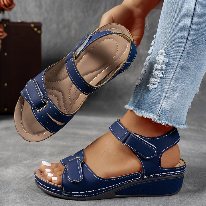 Comfortable orthopaedic sandals