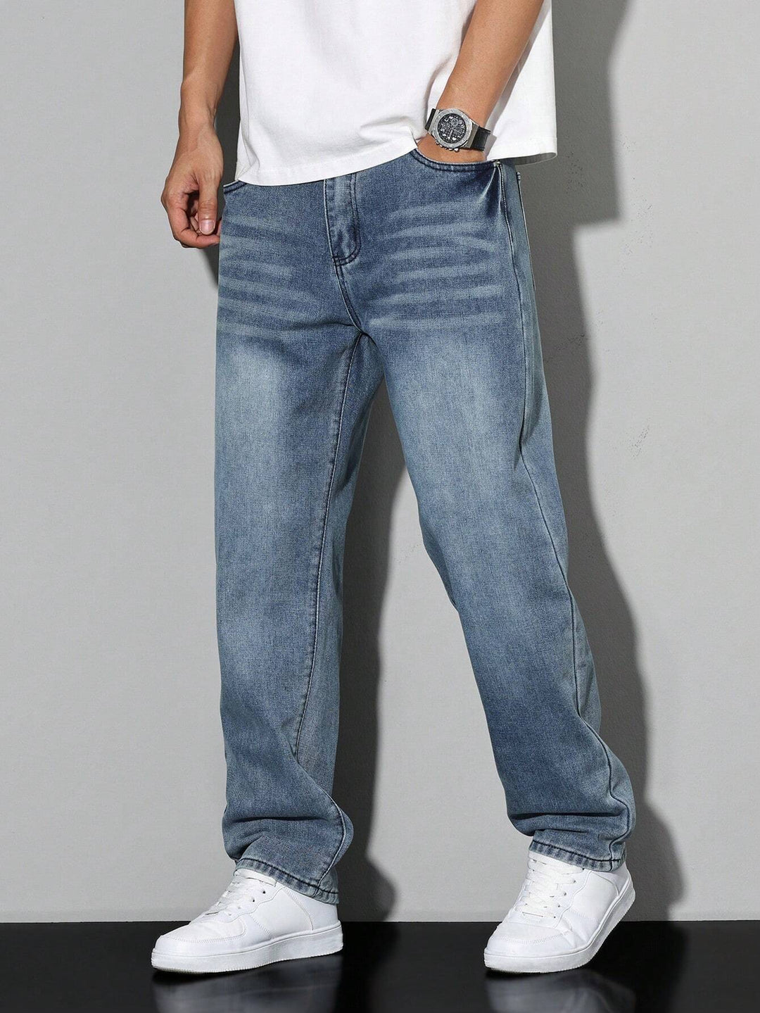Baggy Jeans - Wide-Cut Denim Trousers in a Used Look