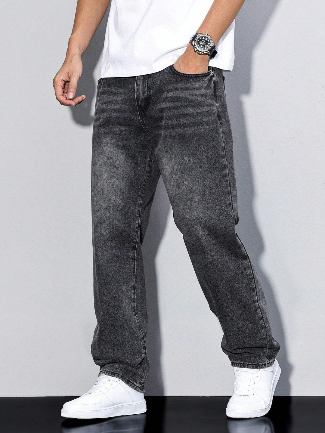 Baggy Jeans - Wide-Cut Denim Trousers in a Used Look