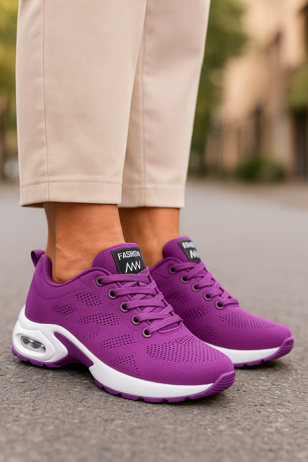Orthopaedic Trainers for Pain Relief – Optimal Comfort and Arch Support