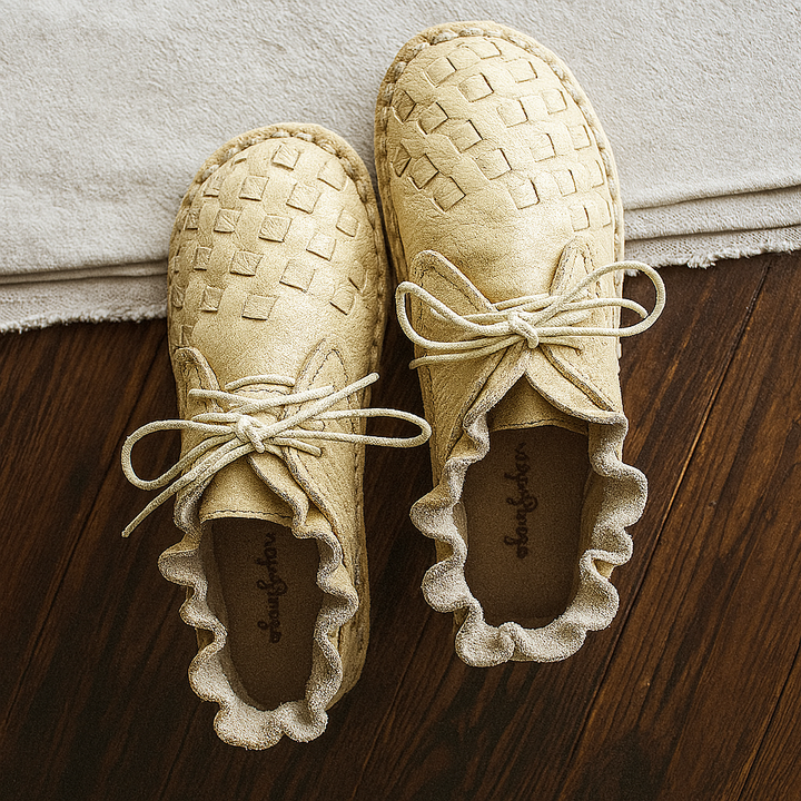 Retro Mori Girl Style with Artistic Flair Handmade Cowhide Flats