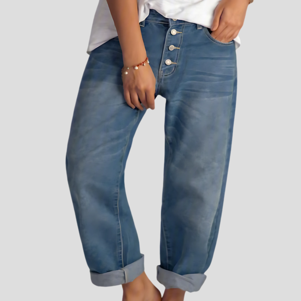 Wide-Leg Women’s Jeans