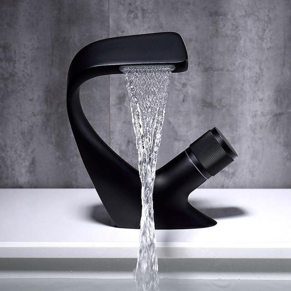 AQUACASCADE Basin Tap – Modern Waterfall Mixer in Solid Brass