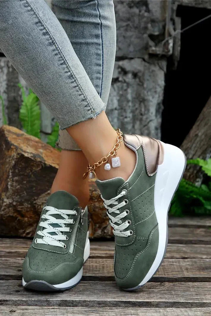 Orthopaedic Walking Shoe - Daniela