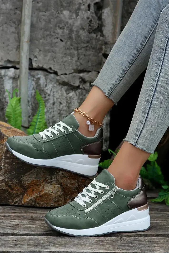 Orthopaedic Walking Shoe - Daniela