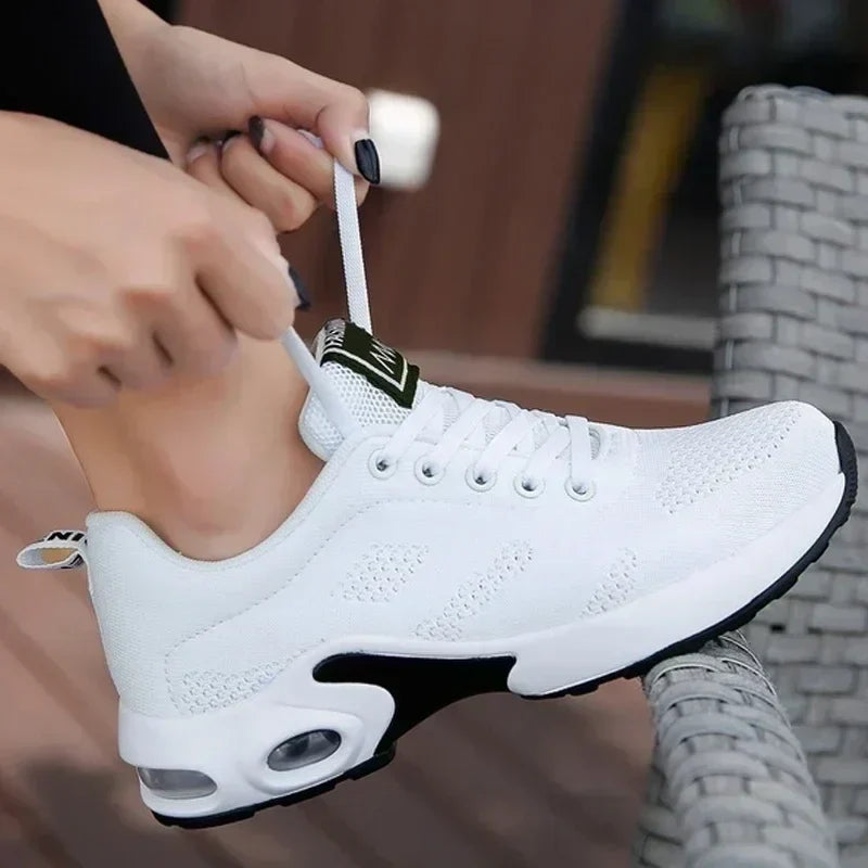 Orthopaedic Trainers for Pain Relief – Optimal Comfort and Arch Support