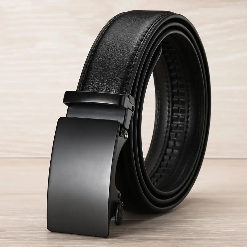 EliteStrap Luxe PU Leather Belt – Elegant and Adjustable