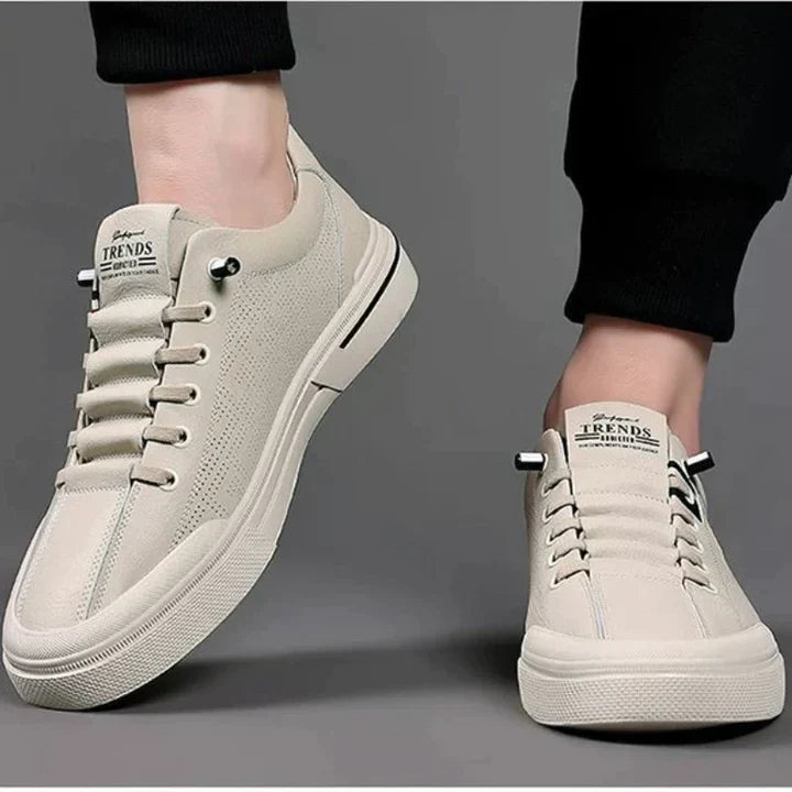 Stylish Men’s Sneakers with Modern Urban Appeal