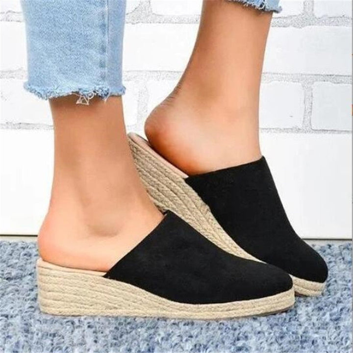 Retro Chic Wedge Sandals - Vera