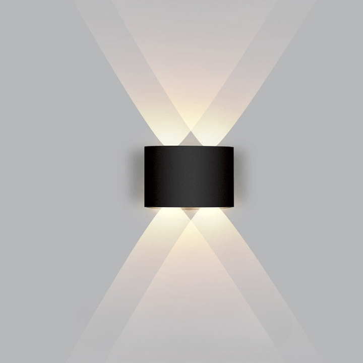 Waterproof LED Outdoor Wall Light – Slim Aluminium, Energy-Saving