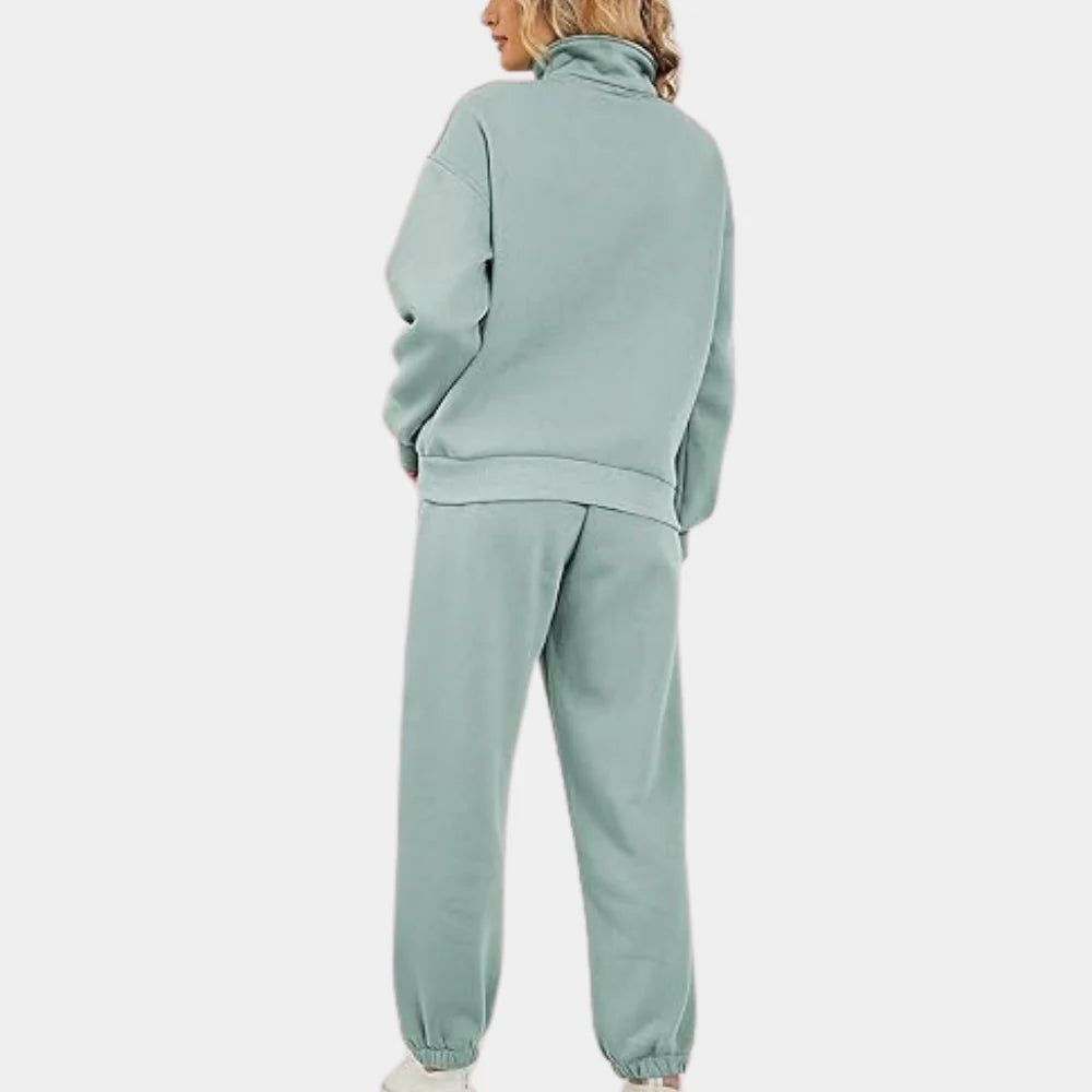 Two-Piece Tracksuit Comfort and Style Perfectly Matched