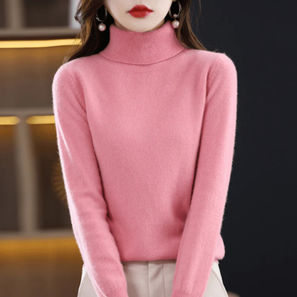 Women’s Fine-Knit Turtleneck Sweater