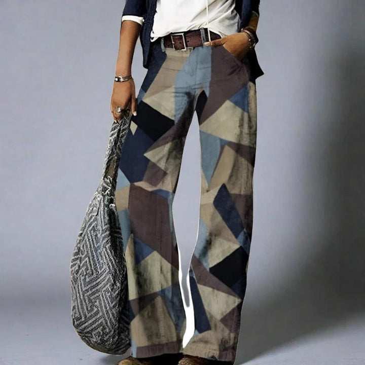 Women’s Alistra Jeans – Floral Print with Relaxed Fit
