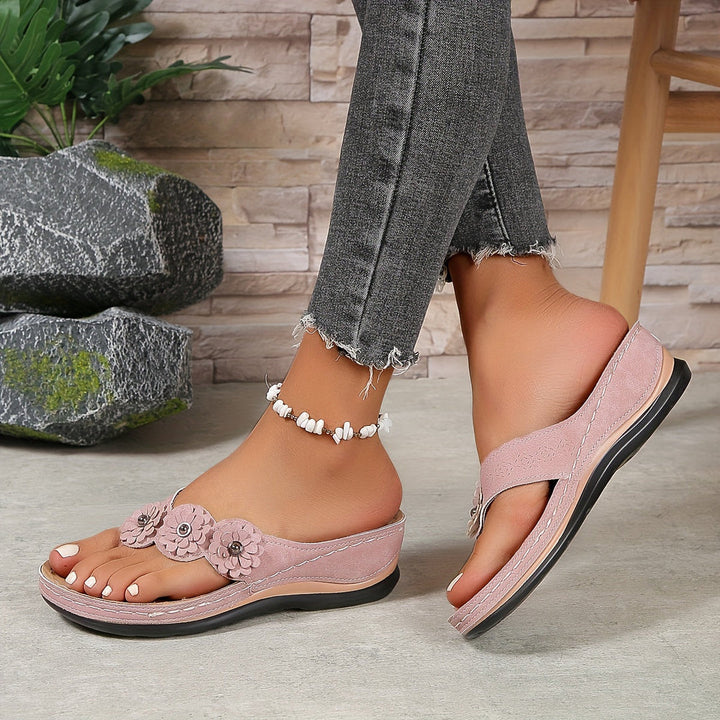 Liana – Designed for balance Sandals for women