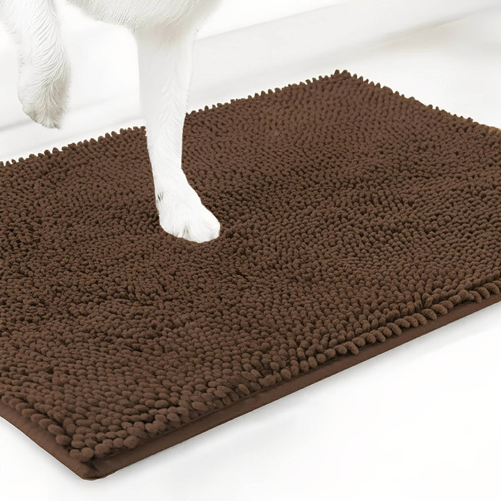 Absorbent non-slip dog door mat for muddy paws