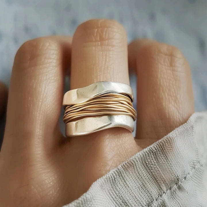 Ring - Elegant Jewellery in Silver and Gold