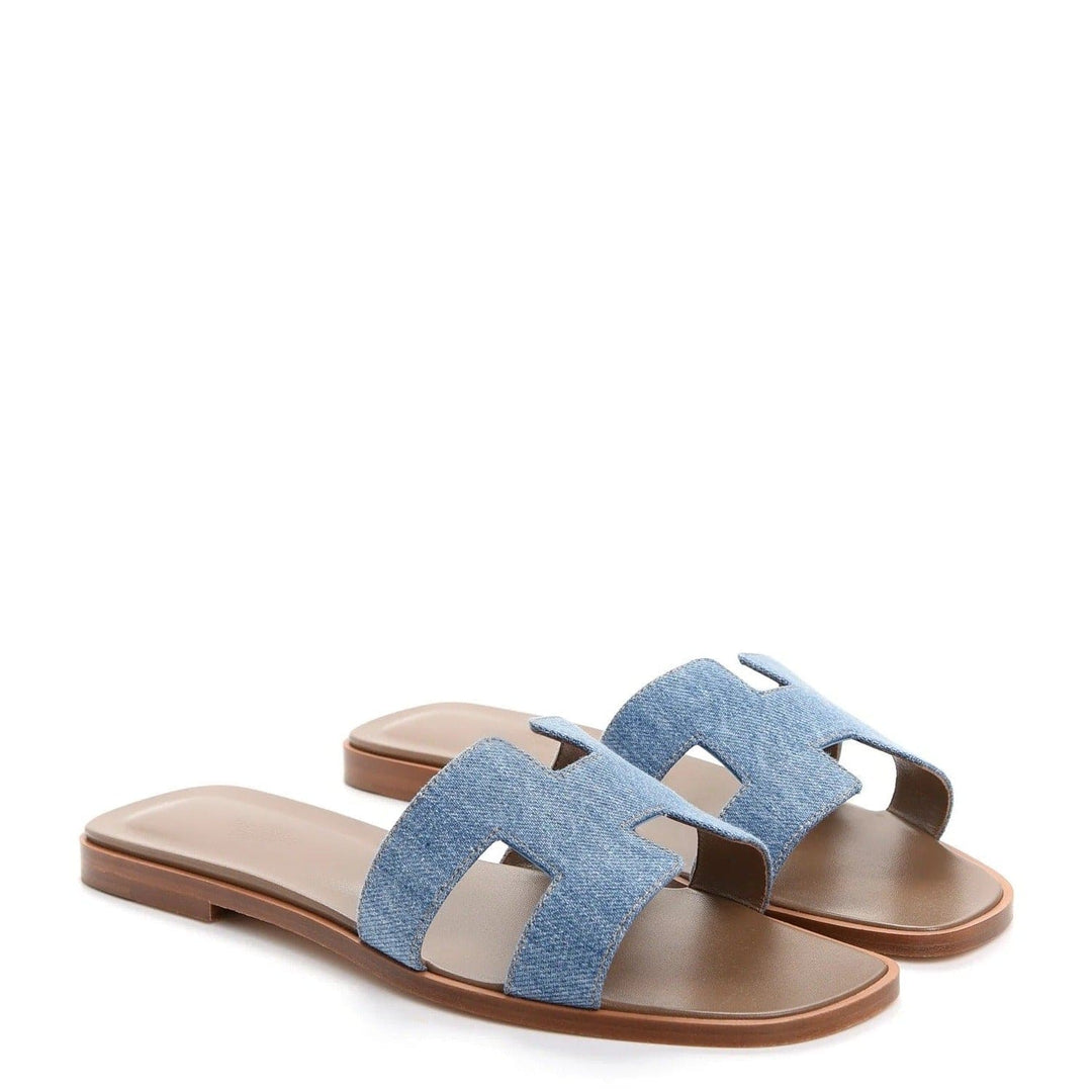 Luxurious and Comfortable Slippers – Elegance and Comfort for Your Home