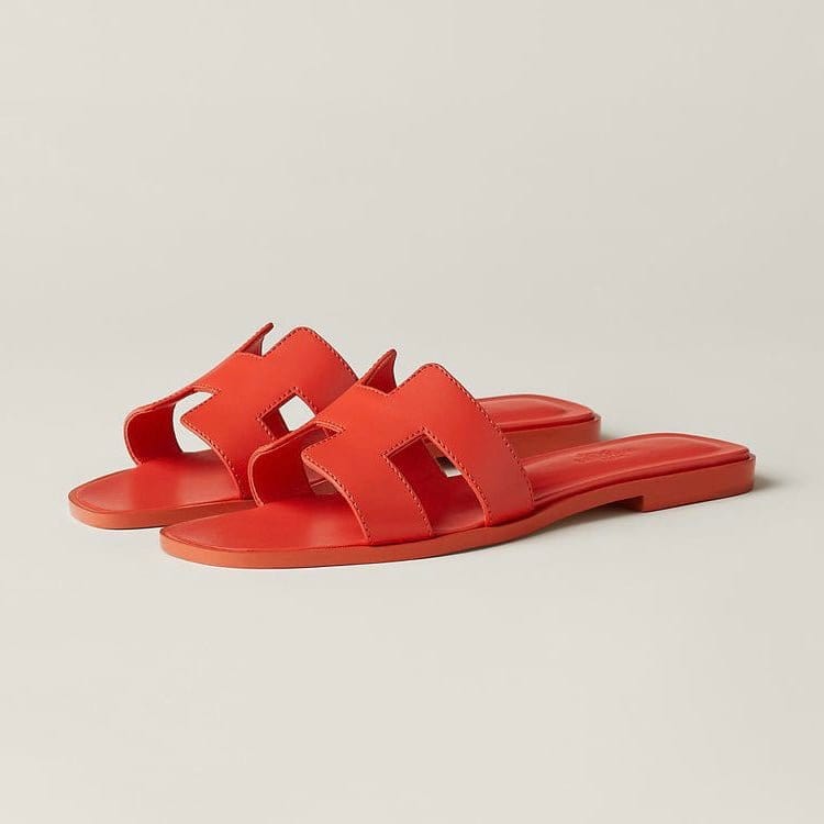 Luxurious and Comfortable Slippers – Elegance and Comfort for Your Home