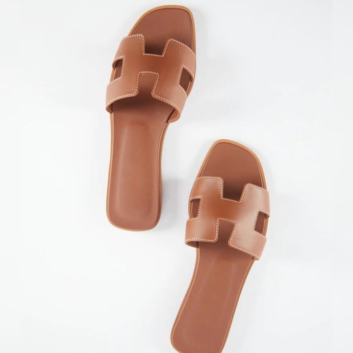Luxurious and Comfortable Slippers – Elegance and Comfort for Your Home