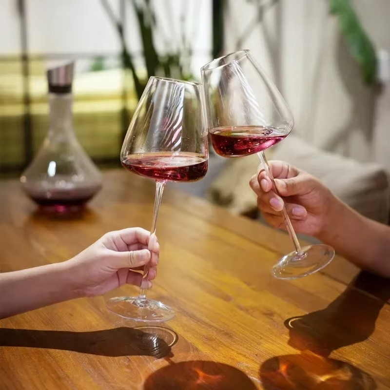 Crystal Wine Glasses | LuxeSip | Handmade Elegance