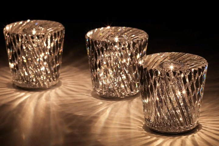 VÉLORIA Crystal Table Lamp | Diamond-Shaped Design & 360° Light Play | Cordless & USB Rechargeable | Up to 12 Hours of Light