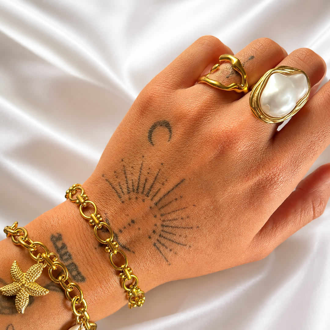 Drift – Adjustable Open Ring – Organic Wave Design