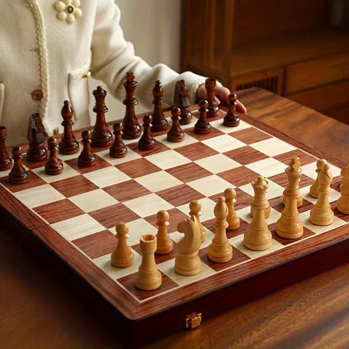 Wooden Chess Set | Chessboard with Chess Pieces | Foldable and Portable | RoyalBrett
