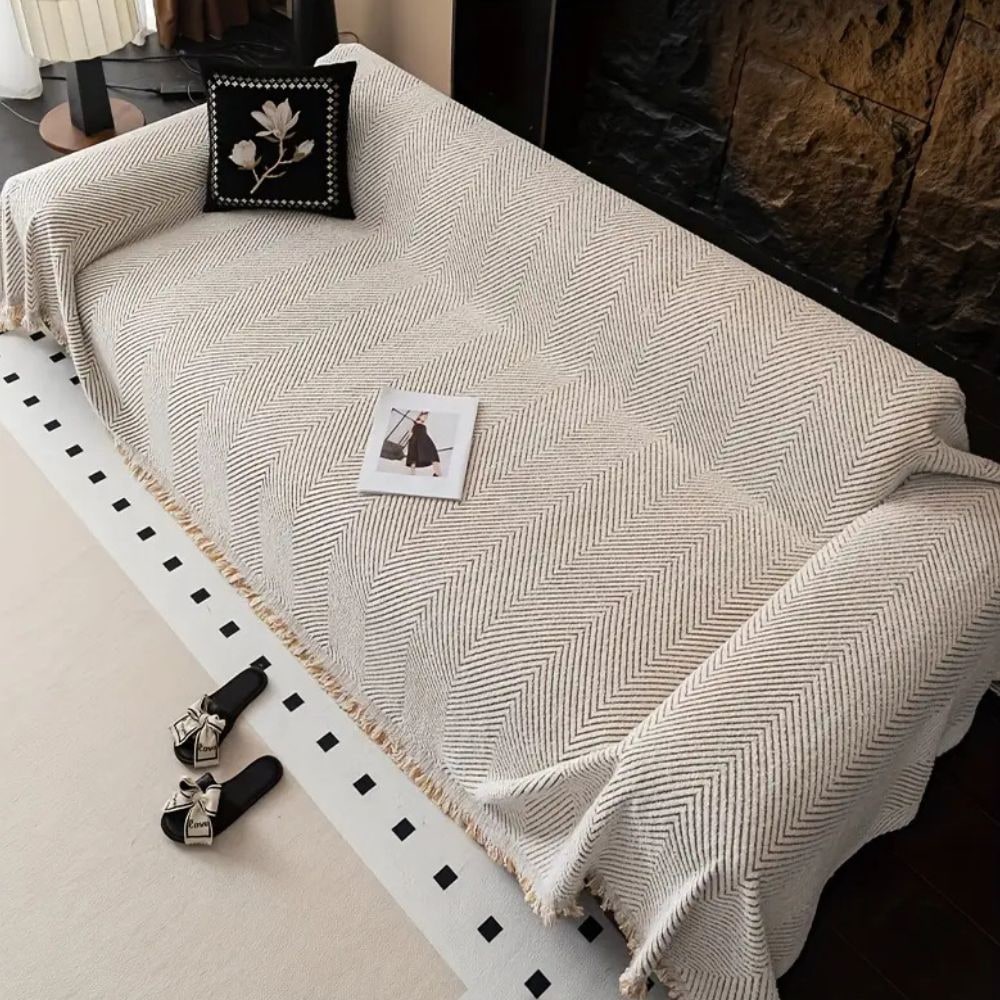 Sofa Throw Blanket Couch Woven Herringbone with Fringed Tassels Decorative