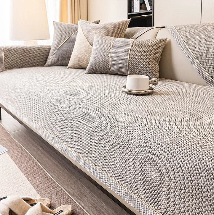 Universal sofa cover with non-slip back to protect the sofa