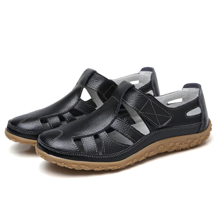 Women's Comfortable Closed Toe Cutout Sandals with Straps Walking Flat Heel Summer