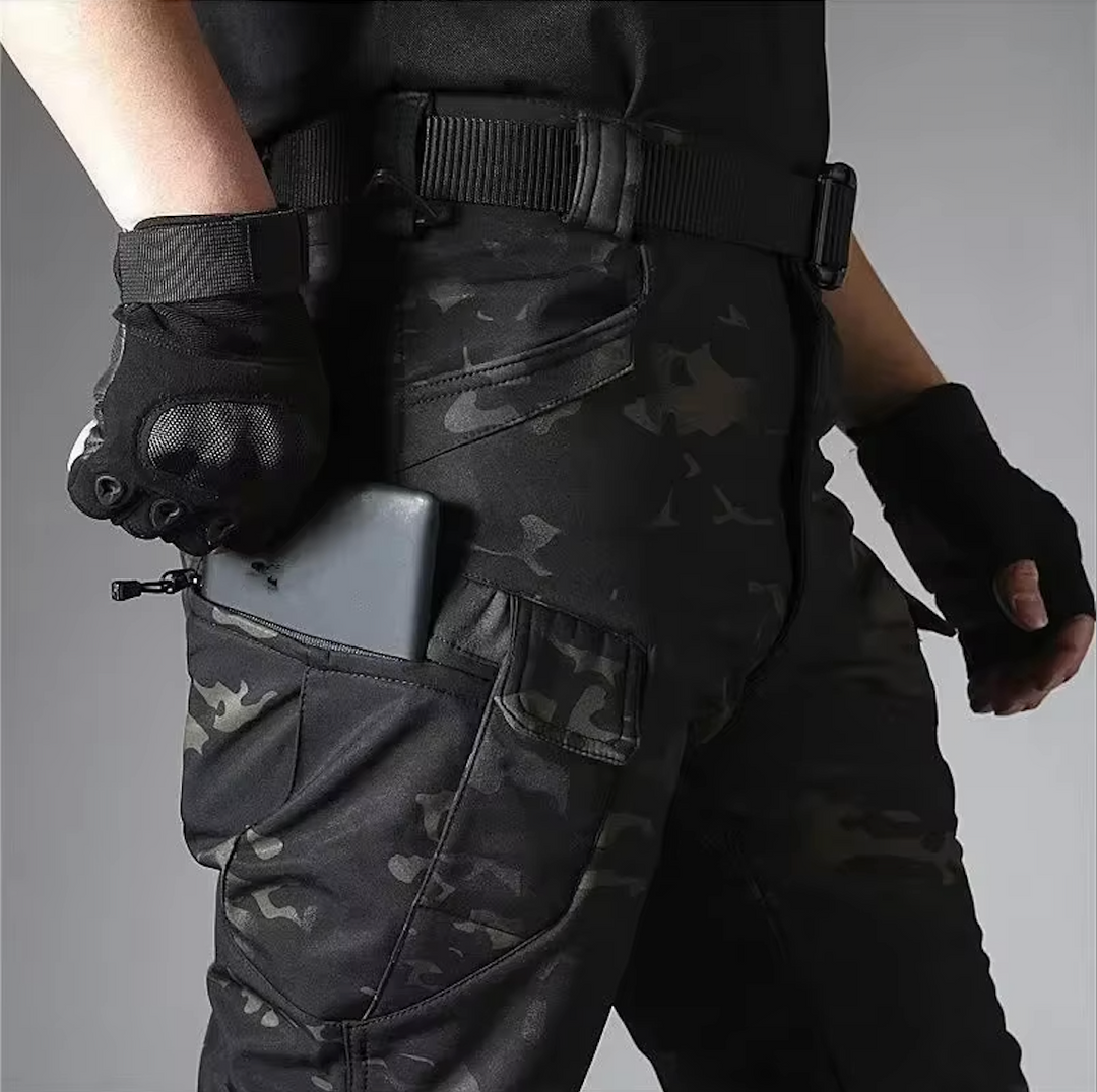 Waterproof Windproof Fleece-Lined Outdoor Jacket and Trousers Set